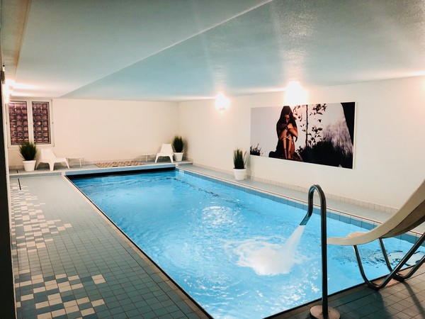 Améliorer l'acoustique dans les piscines